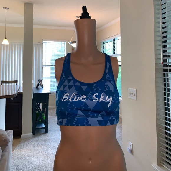 Old Navy Other - Old Navy Active Blue Sky Sports bra size M